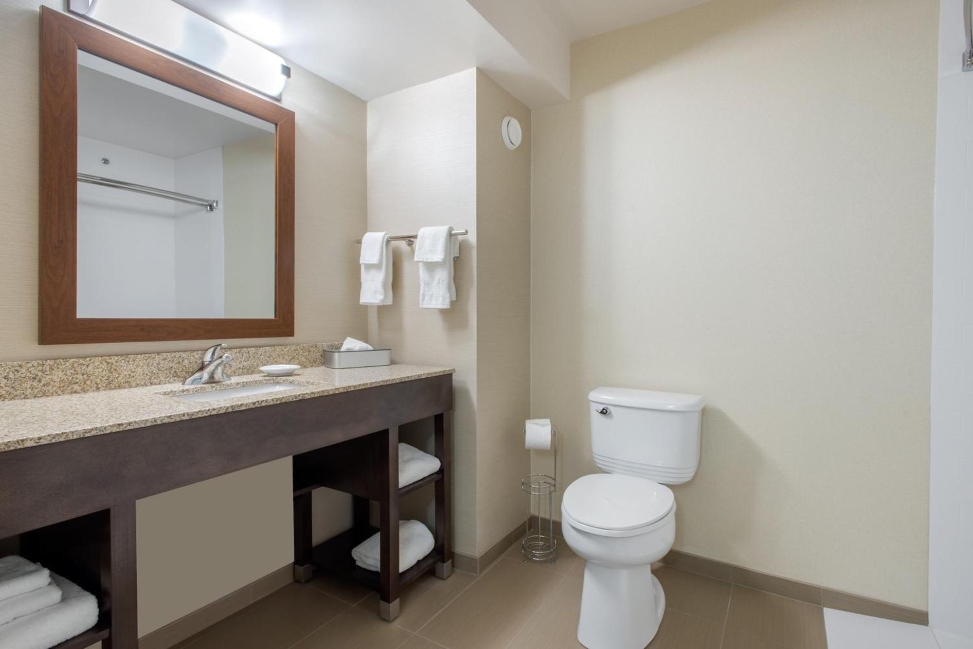 Comfort Inn & Suites Red Deer Kültér fotó